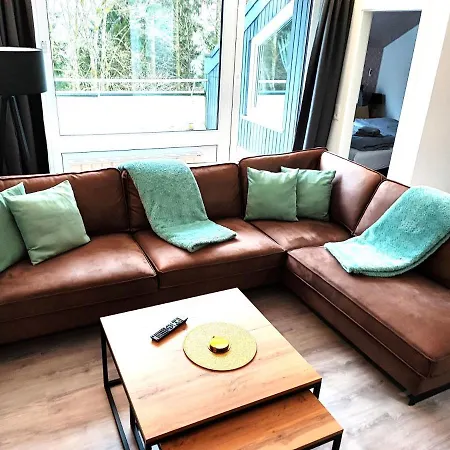 Glamory Winterberg Ferienwohnung Pool Sauna Wifi 6 Personen Near Lift Balkon Ps4 Exterior photo