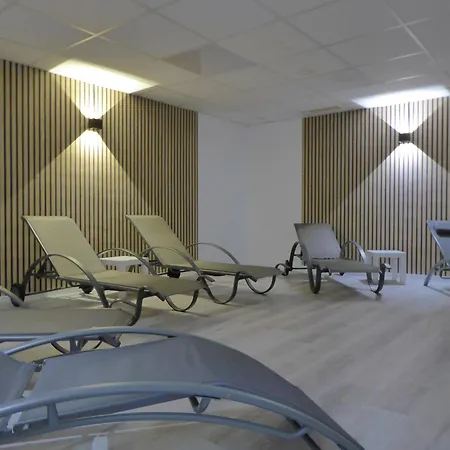 Glamory Winterberg Ferienwohnung Pool Sauna Wifi 6 Personen Near Lift Balkon Ps4 Exterior photo