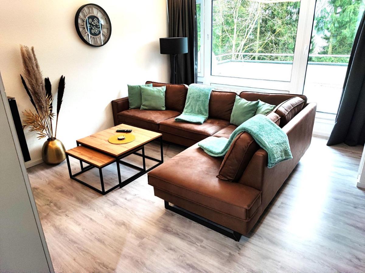 Apartment Glamory Pool Sauna Wifi 6 Personen Near Lift Balkon Ps4